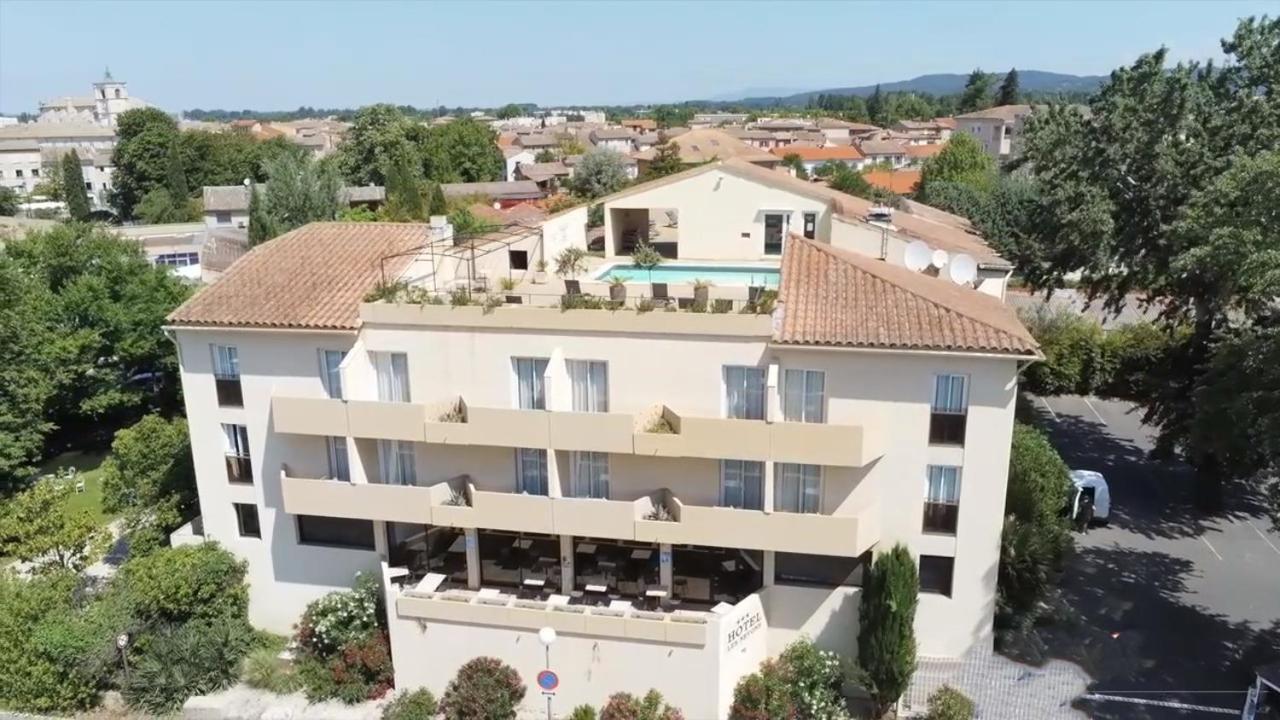 Hotel Les Nevons LʼIsle-sur-la-Sorgue المظهر الخارجي الصورة